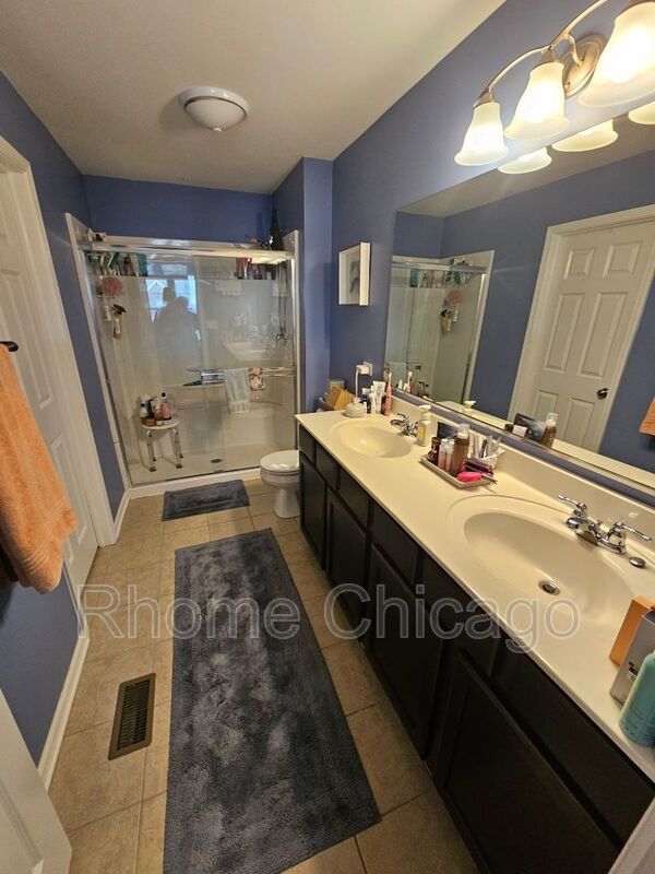Stunning 2Bd/2BA Located in Hanover Park property image