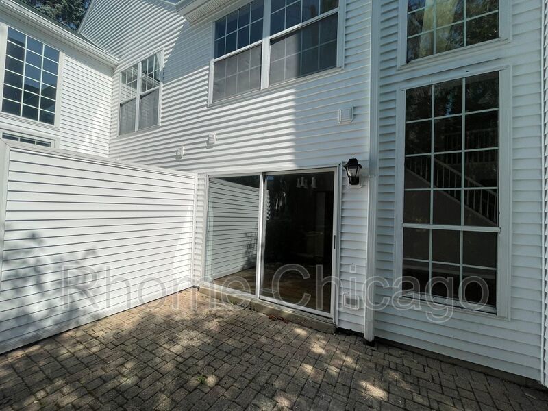 Lake Bluff Living with Pond Views  2 Bed | 2.5 Bath | Attached Garage property image