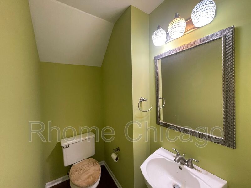 Lake Bluff Living with Pond Views  2 Bed | 2.5 Bath | Attached Garage property image