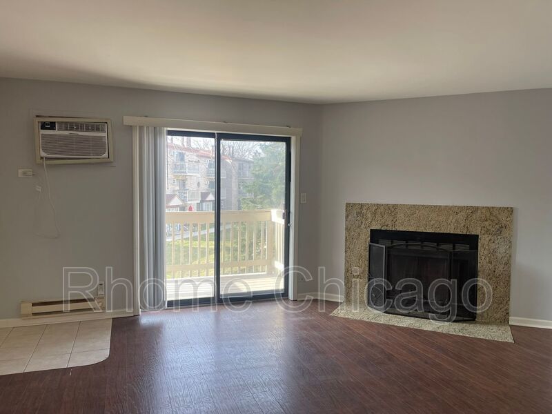 Cozy 2Bed/1Bath in Palatine, IL property image