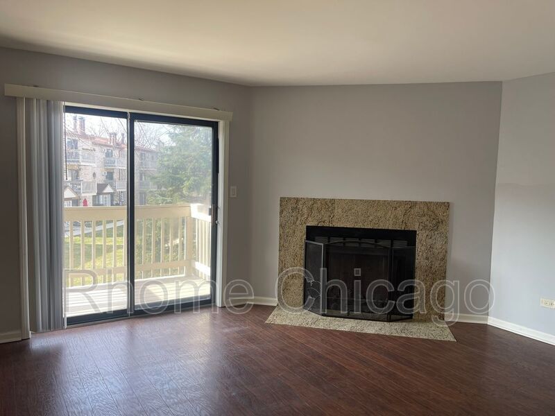Cozy 2Bed/1Bath in Palatine, IL property image