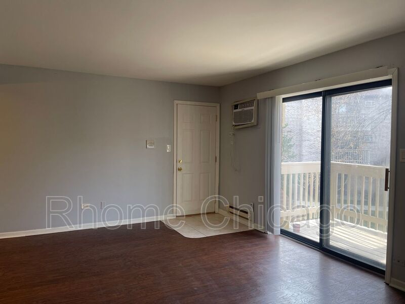 Cozy 2Bed/1Bath in Palatine, IL property image