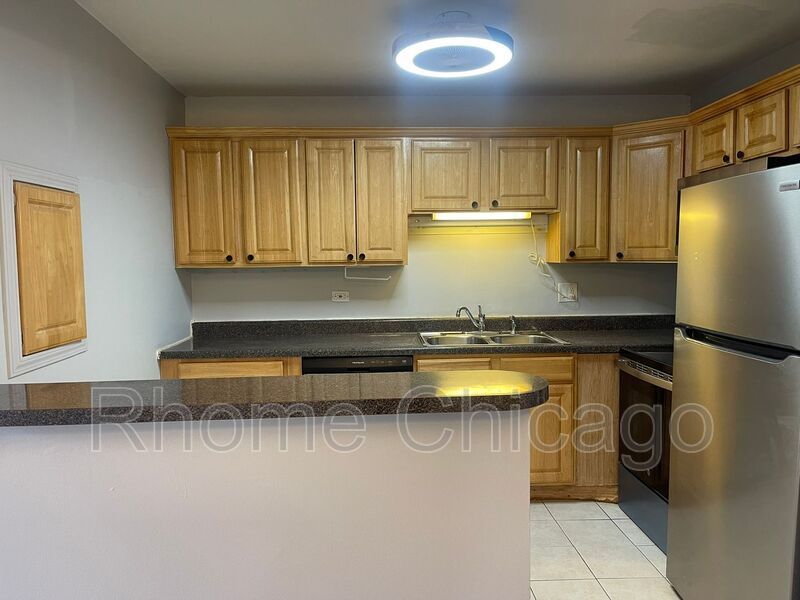 Cozy 2Bed/1Bath in Palatine, IL property image