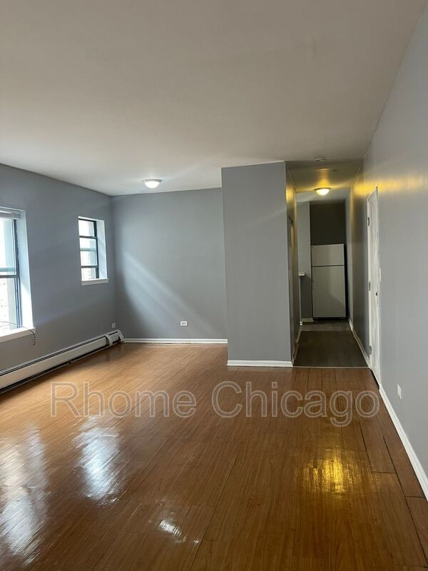 Charming - 2BD/1BA in South Shore! property image