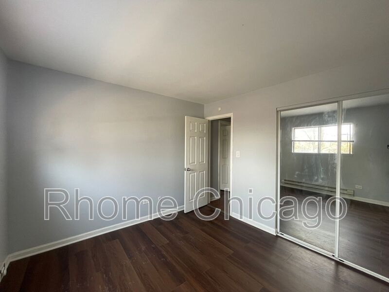 Cozy 2Bed/1Bath in Palatine, IL property image