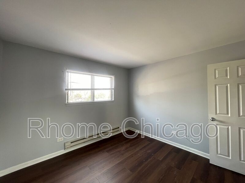 Cozy 2Bed/1Bath in Palatine, IL property image