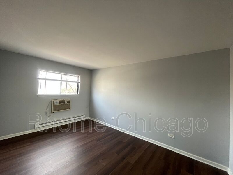 Cozy 2Bed/1Bath in Palatine, IL property image