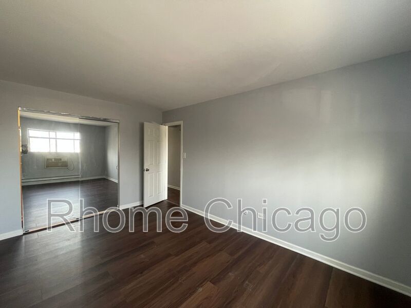 Cozy 2Bed/1Bath in Palatine, IL property image