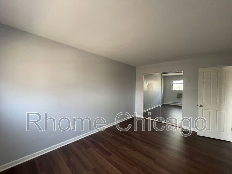 Cozy 2Bed/1Bath in Palatine, IL property image