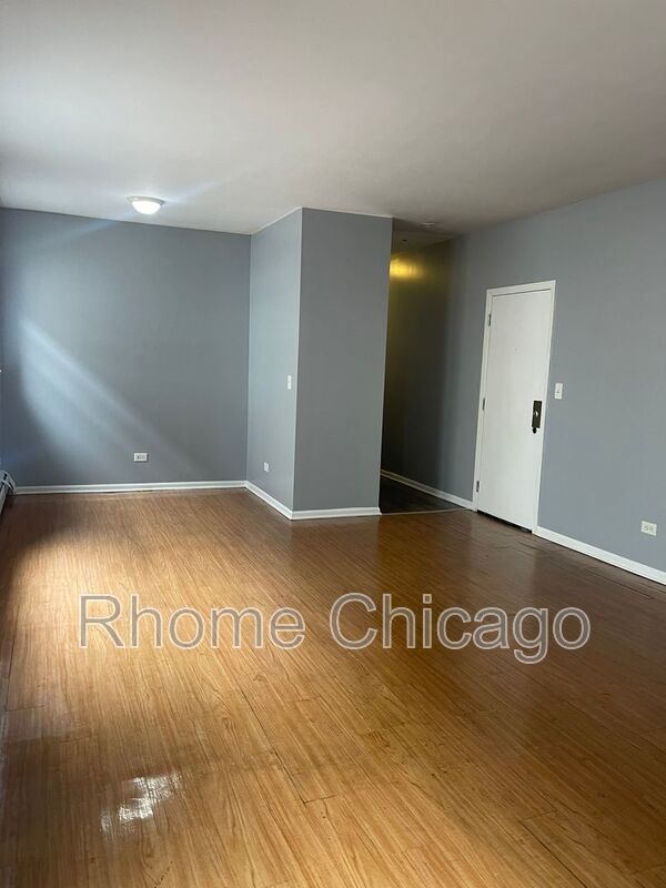 Charming - 2BD/1BA in South Shore! property image