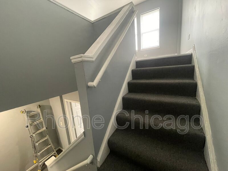 Charming - 3BD/1.5BA in South Shore! property image